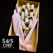 Load image into Gallery viewer, 24 Chocolate & Vanilla Cannoli  Delight Bouquet