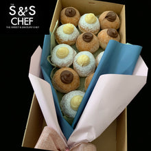 Load image into Gallery viewer, Mix Vanilla Bean & Nutella Doughnut Bouquet