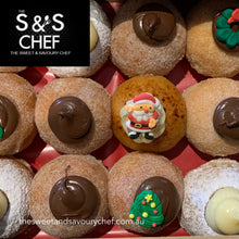 Load image into Gallery viewer, Christmas Entertainers Catering Box - Assorted 15 Doughnut  Box